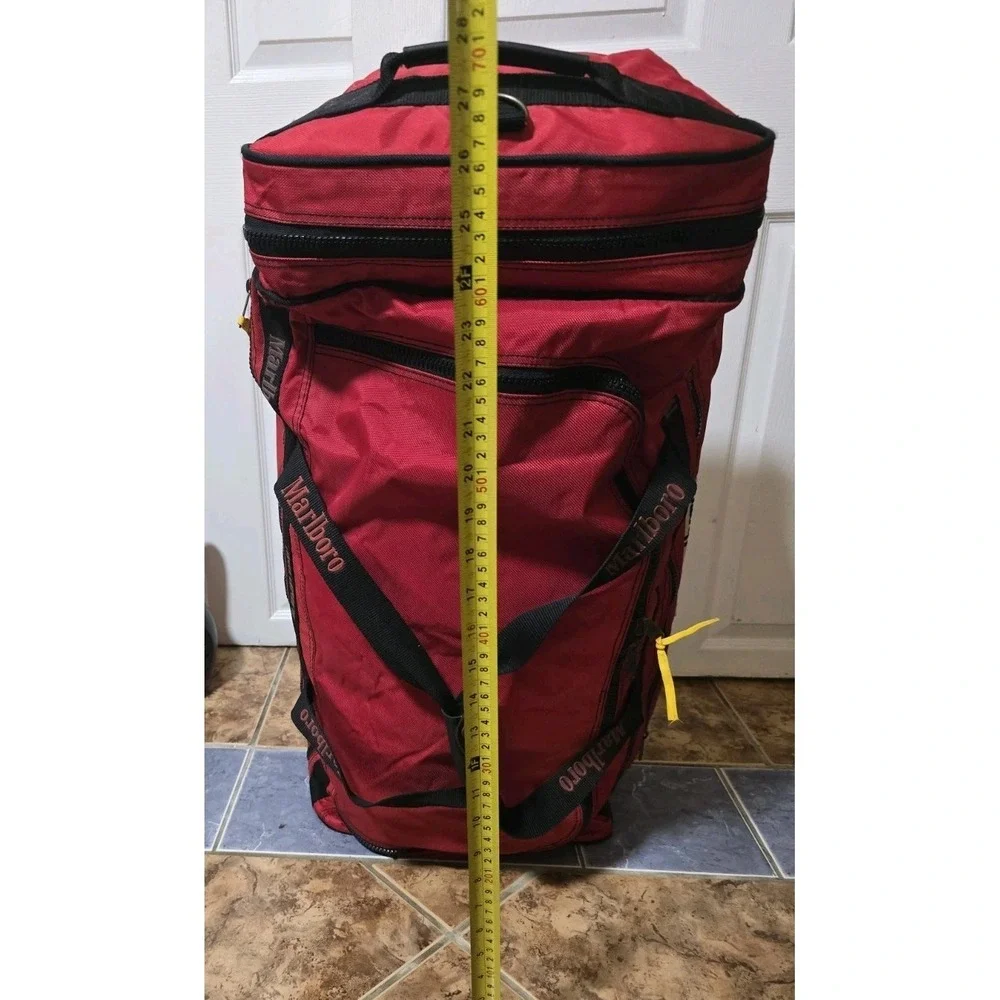 Vintage Marlboro‎ Unlimited XL Rolling Duffle Bag 36