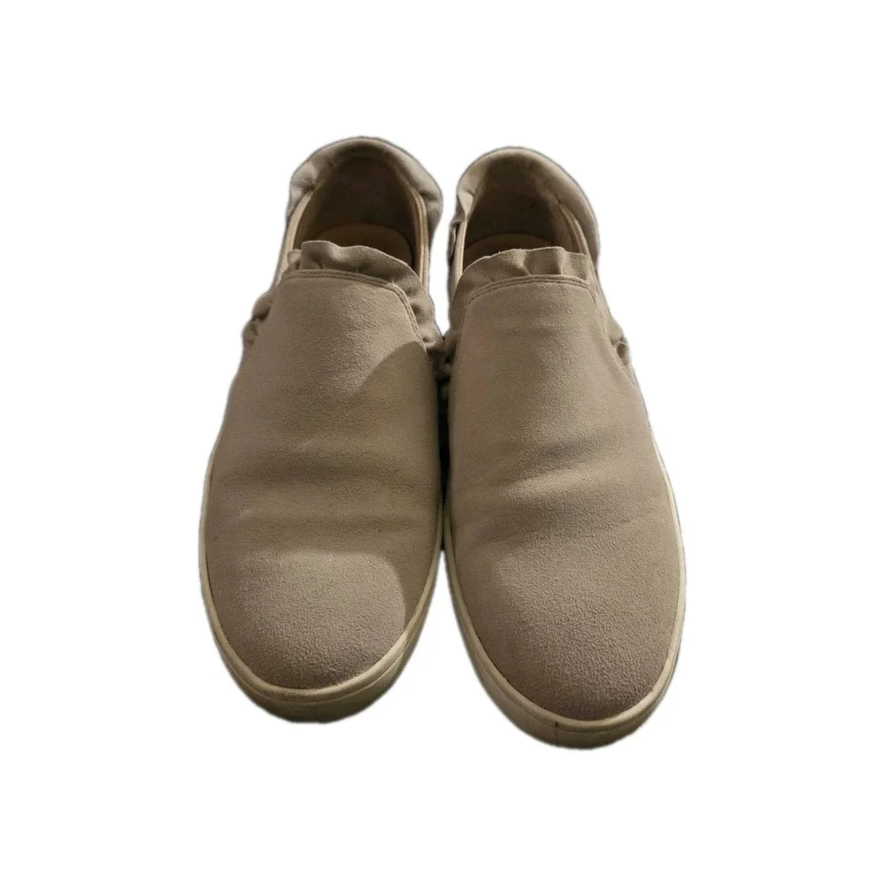 Kate Spade Lilly Ruffle Slip On Sneakers Beige Taupe Suede Leather‎ Flats 7.5M