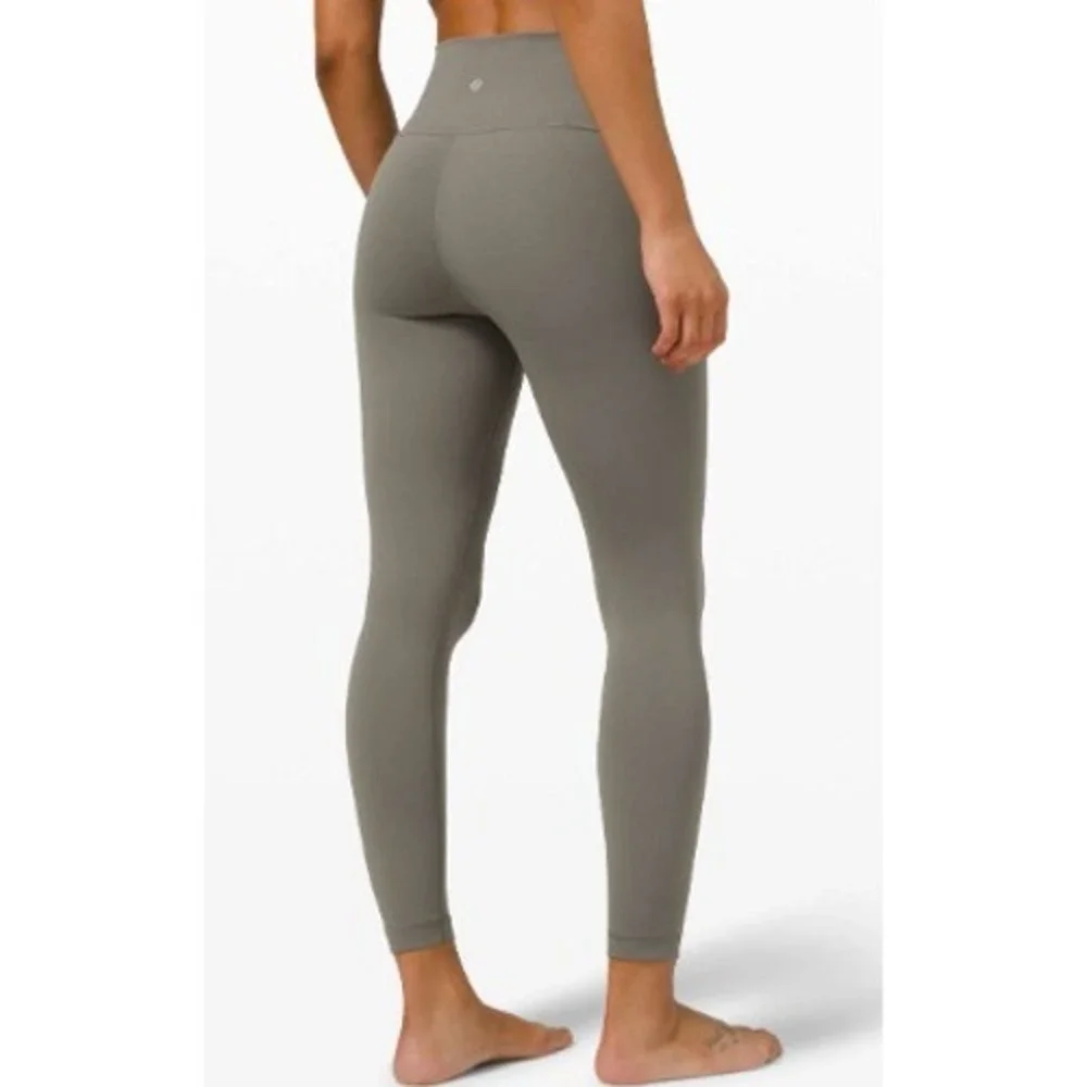 Lululemon Wunder Under High-Rise Tight 23‎ size 0