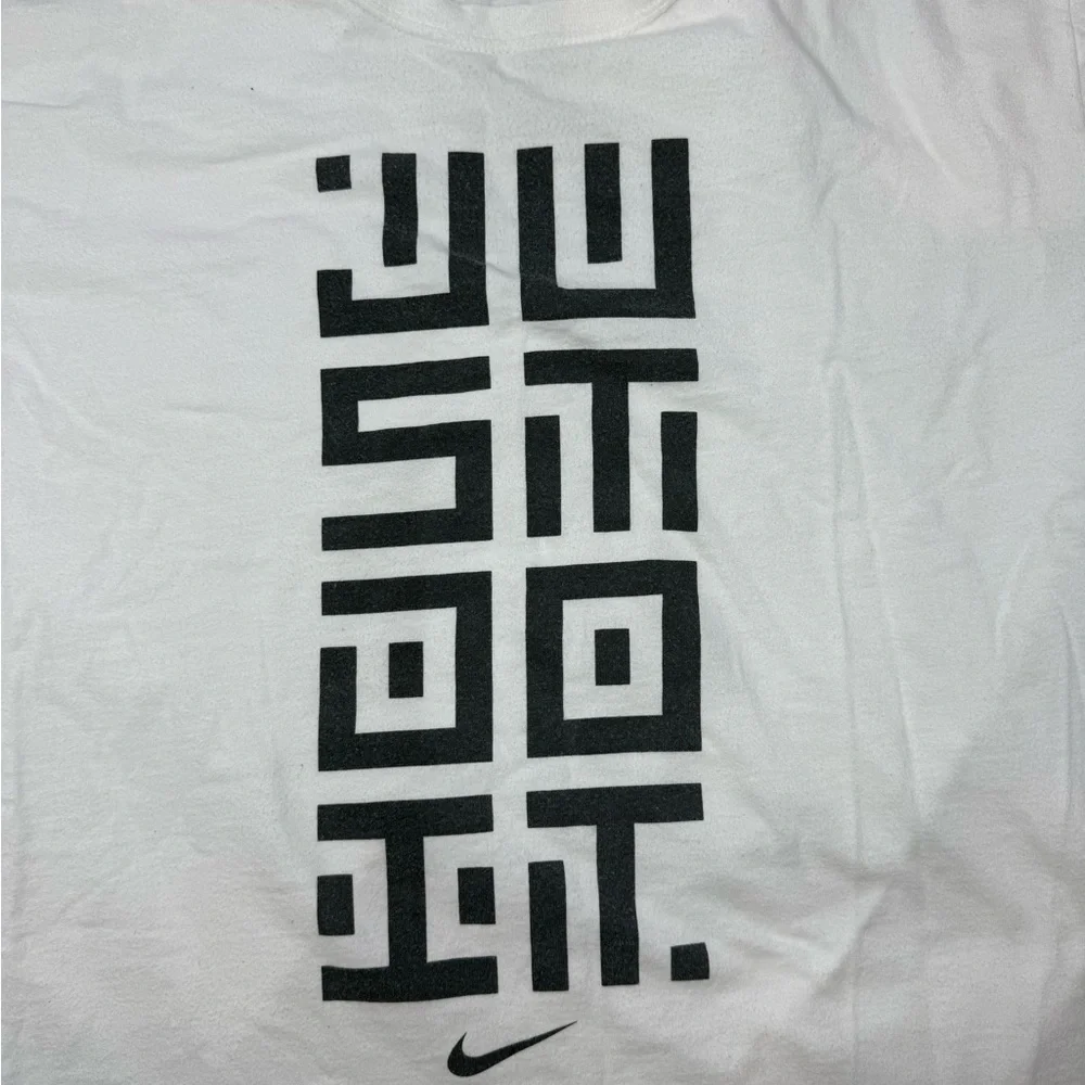 Nike bundle rips