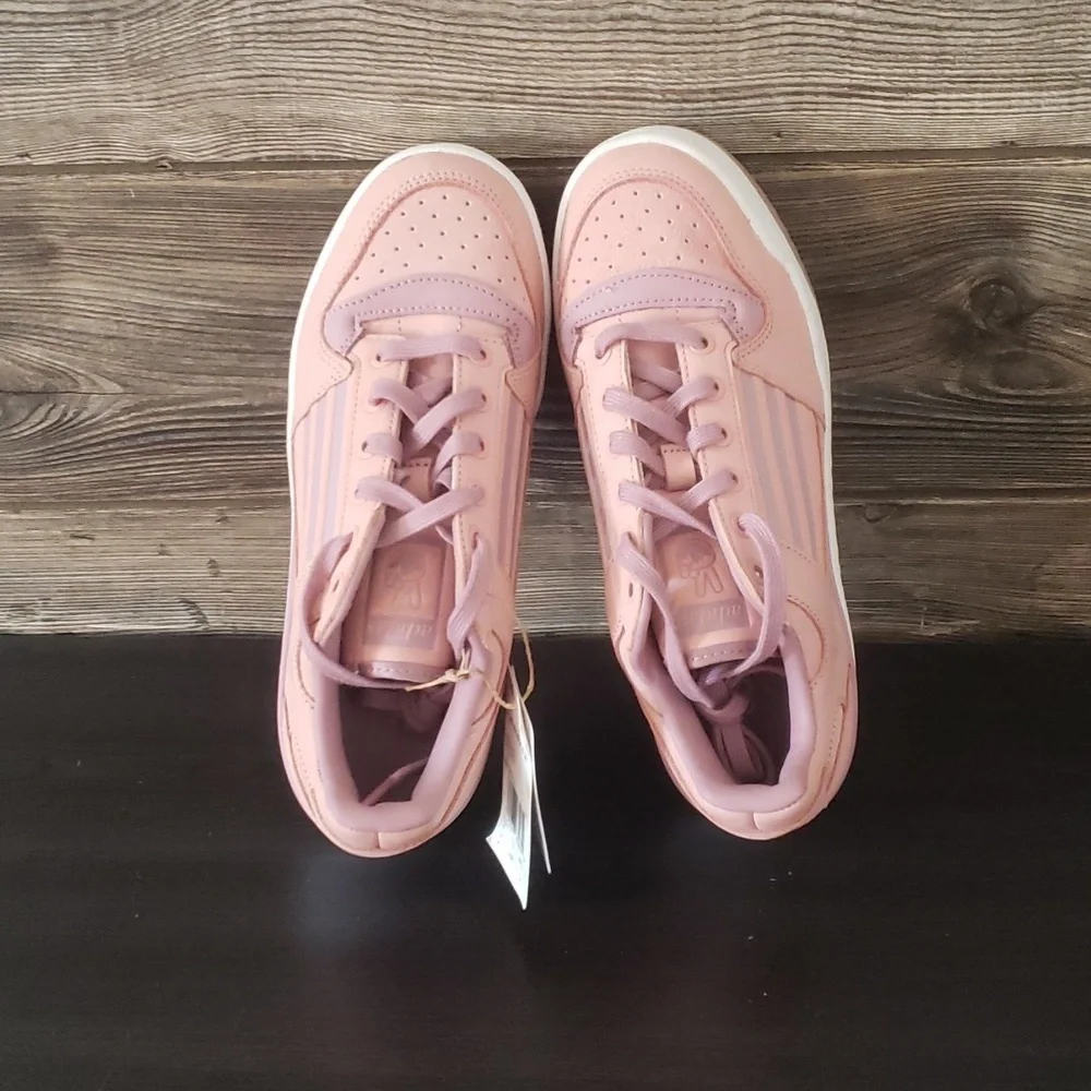 adidas forum bold