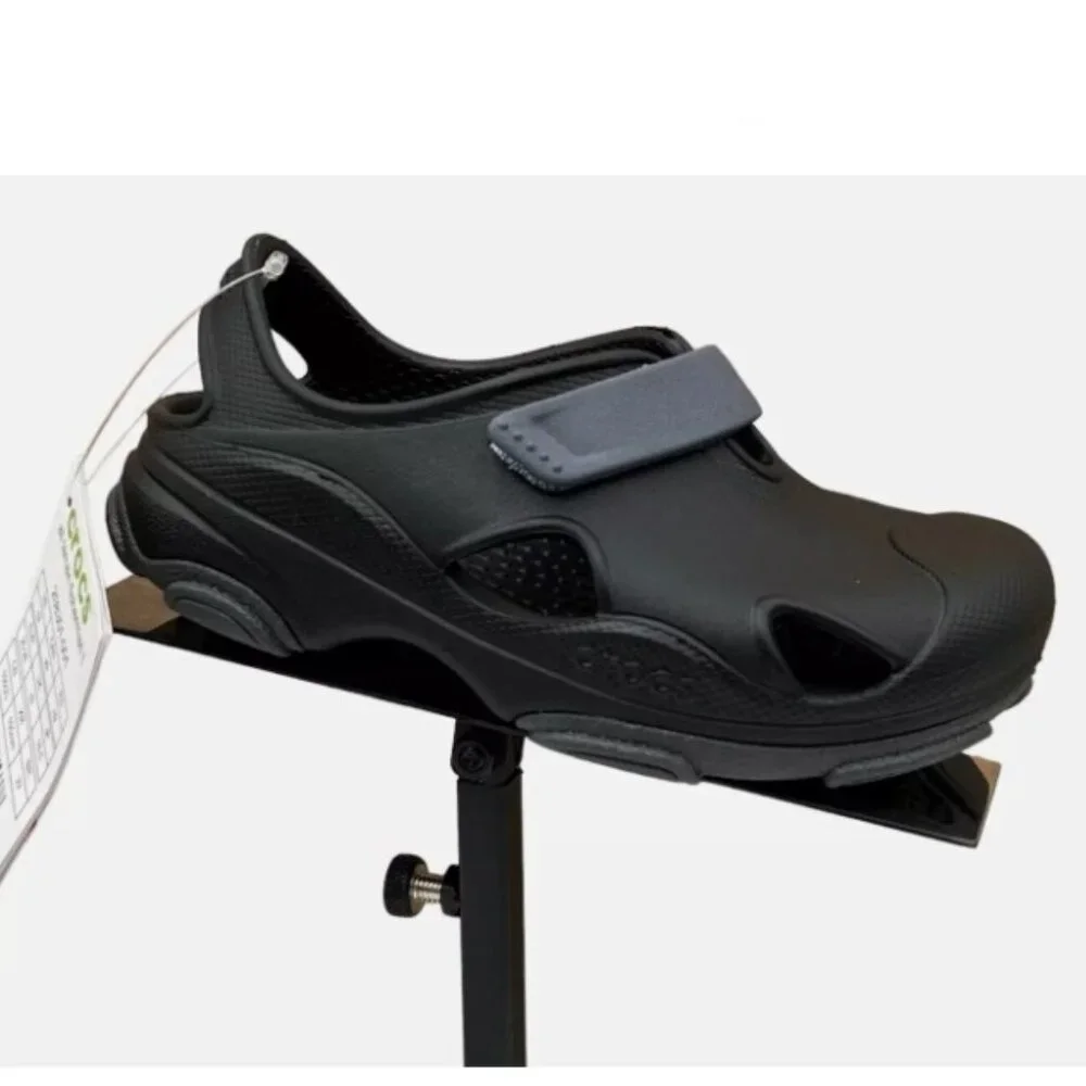 Crocs Baby/Toddler Boys Fisherman Sandals Size 6 Black Closed Toe Slip-on‎