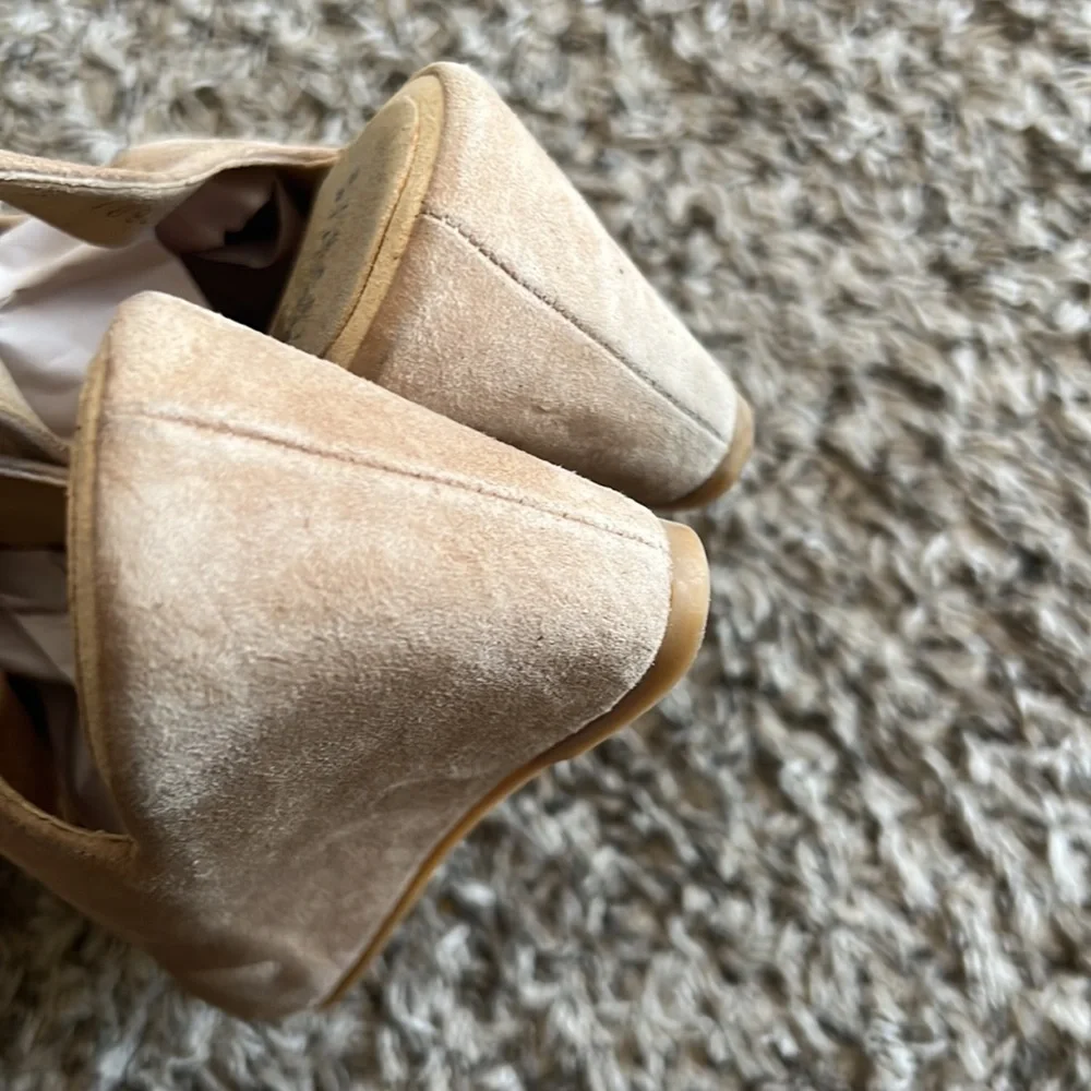 Stuart Weitzman stuart weitzman