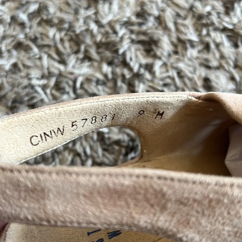 Stuart Weitzman stuart weitzman