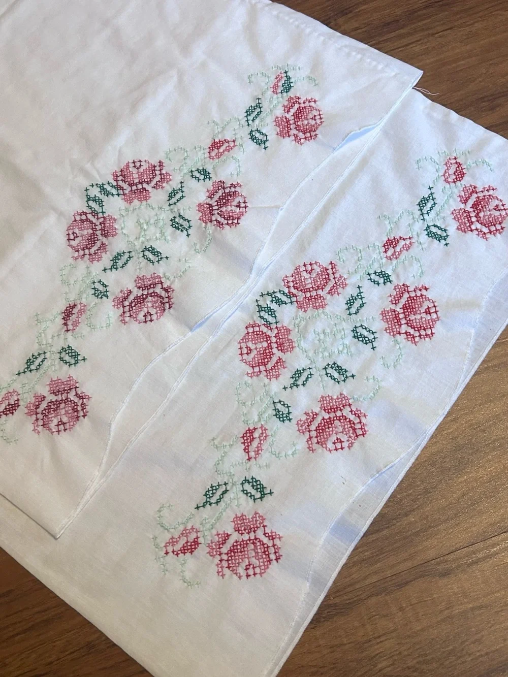 Vintage set pillowcases