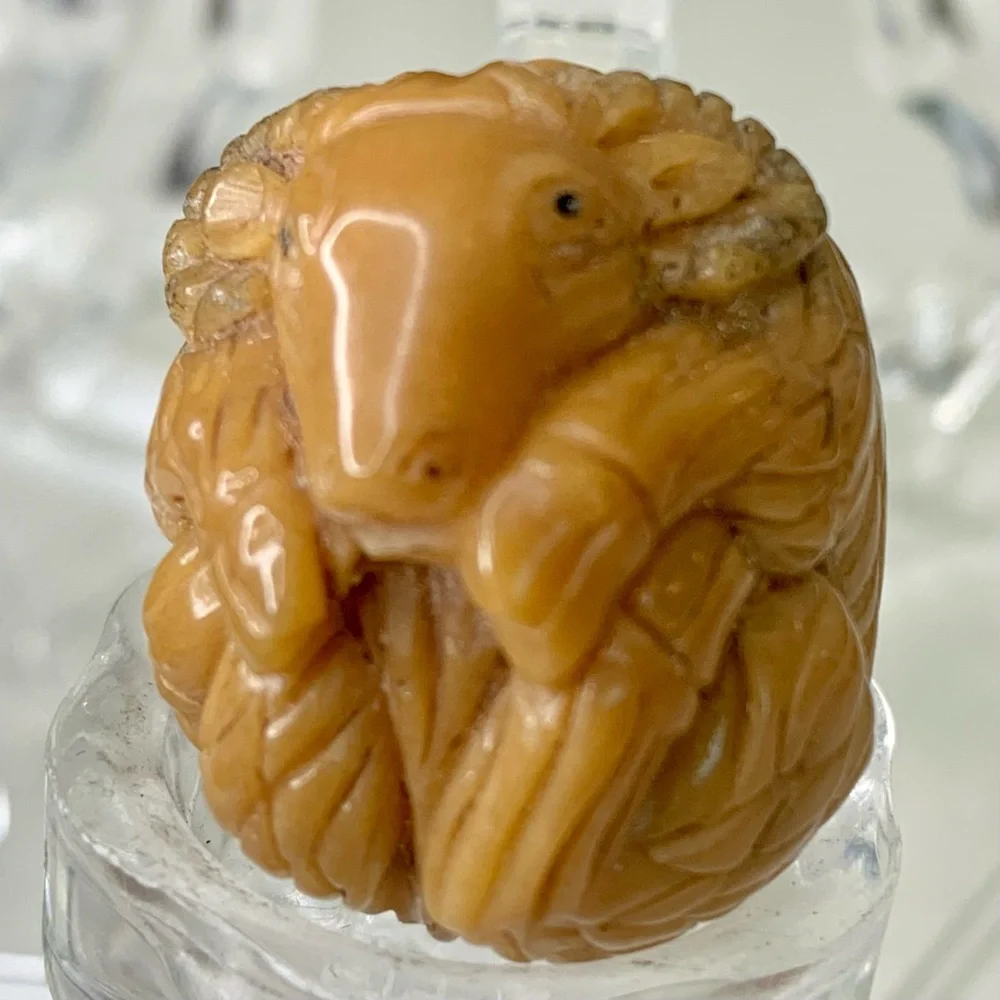 Netsuke vintage carved