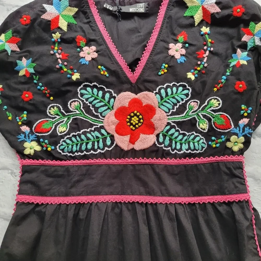 Love Moschino nwt love