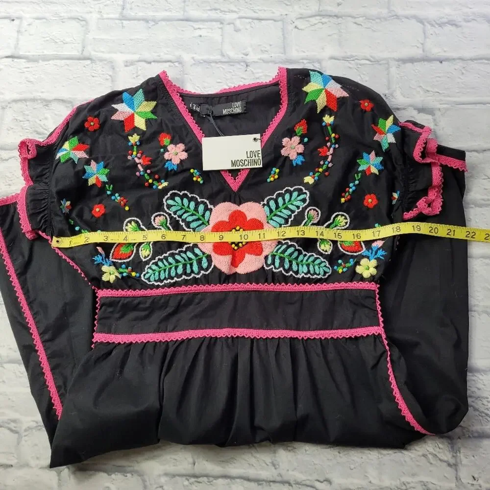 Love Moschino nwt love