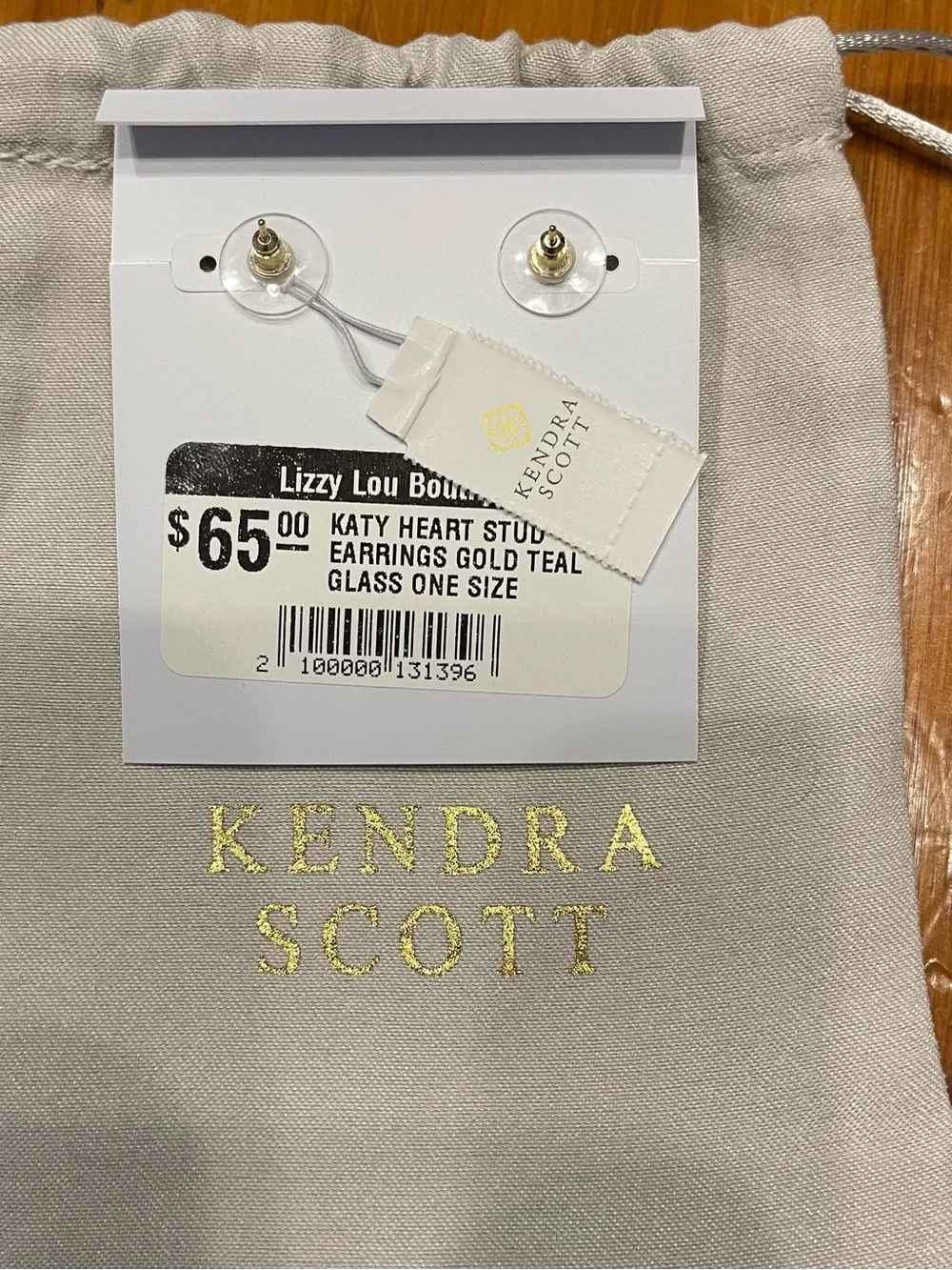 Kendra Scott gold tone