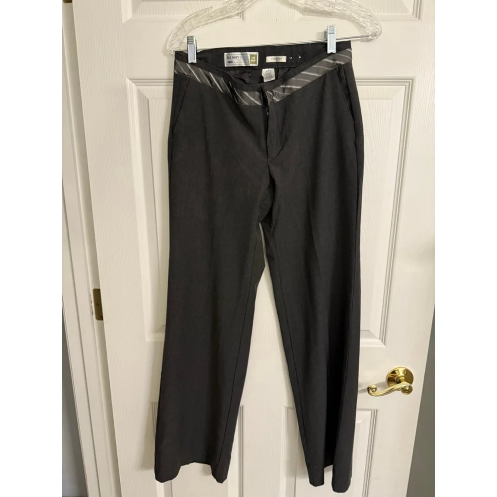 Flared Leg Dress Pants Old Navy Gray Size 4 w/Faux Belt Low waist Stretch
