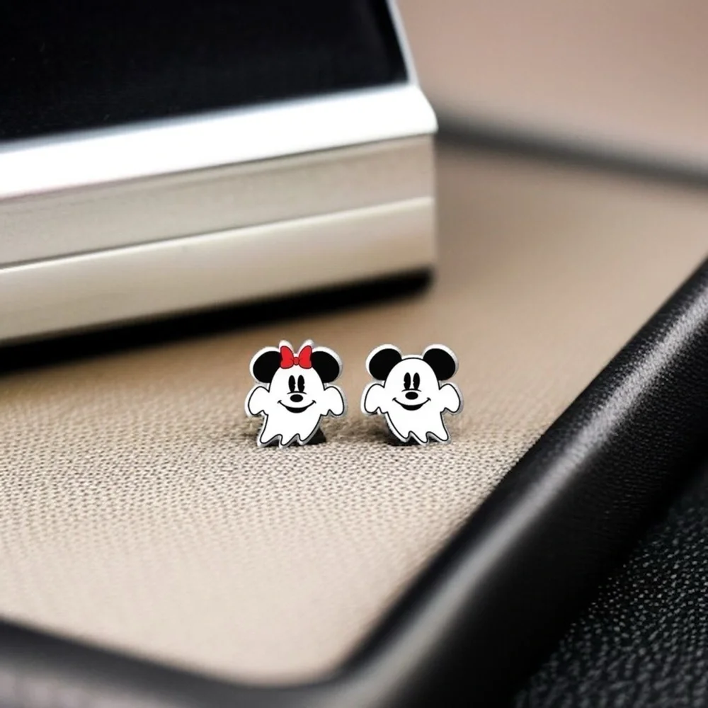 🎃 Hauntingly Cute Halloween Stud Earrings – Spooktacular Styles Await! 👻 NWT
