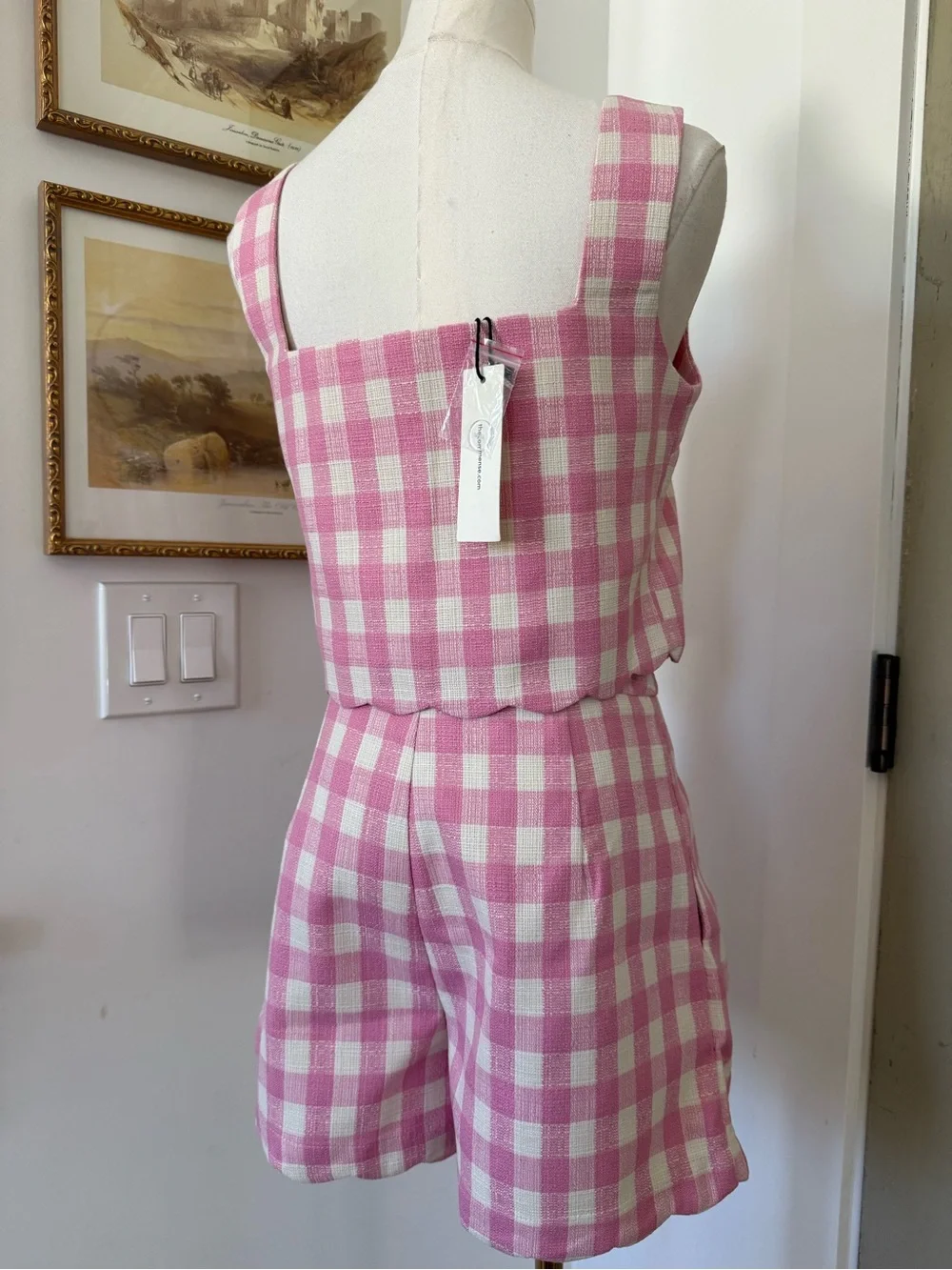 Commense warm charming wide