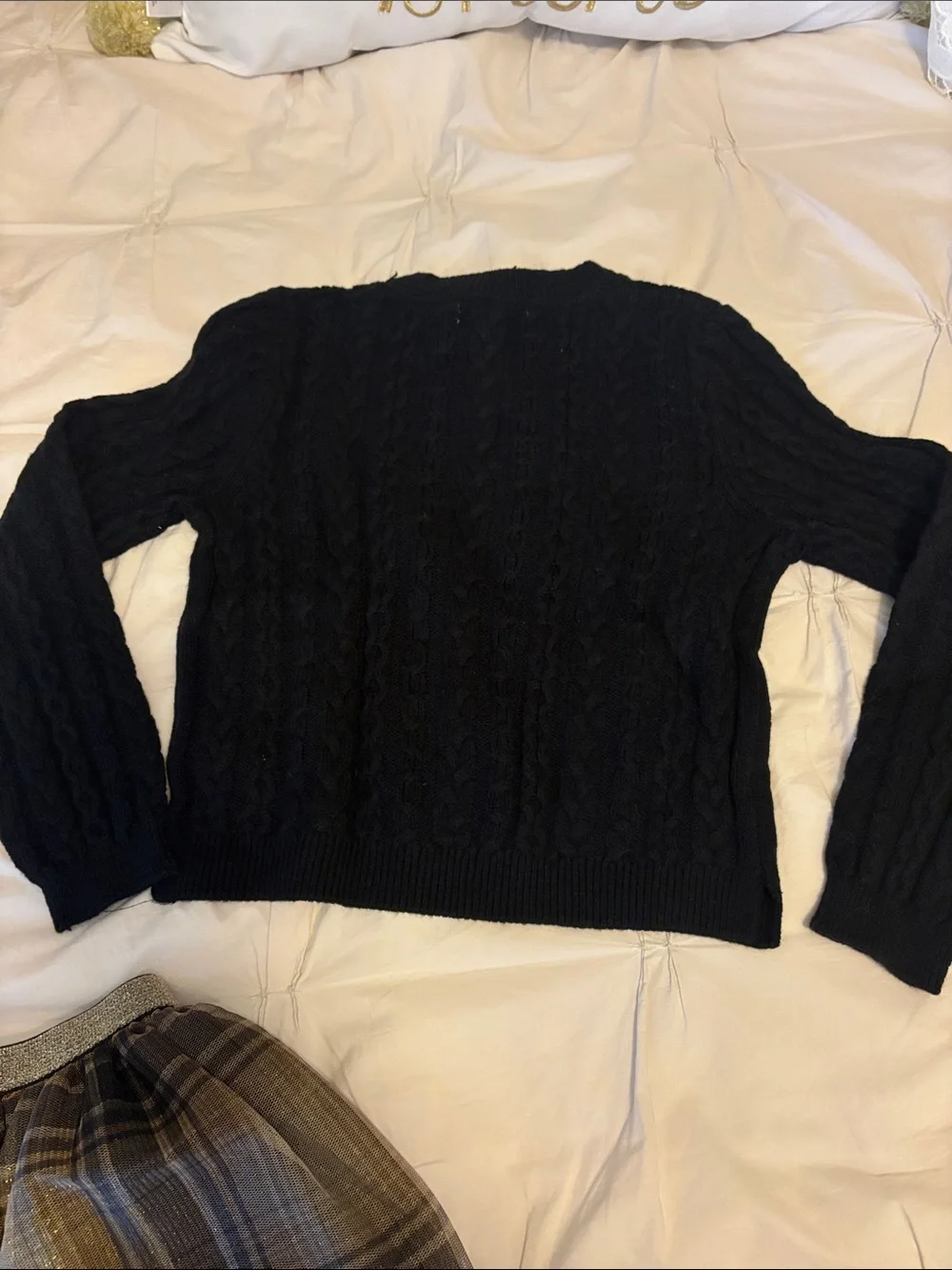 cupcakes & cashmere soft cable