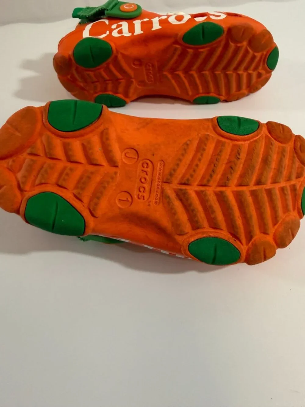 CROCS carrots clogs