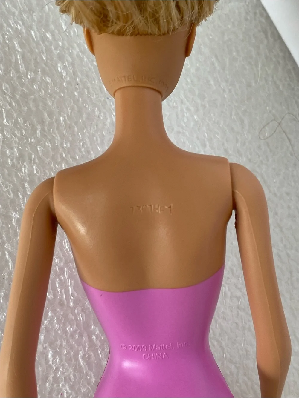 Barbie details spot accessories