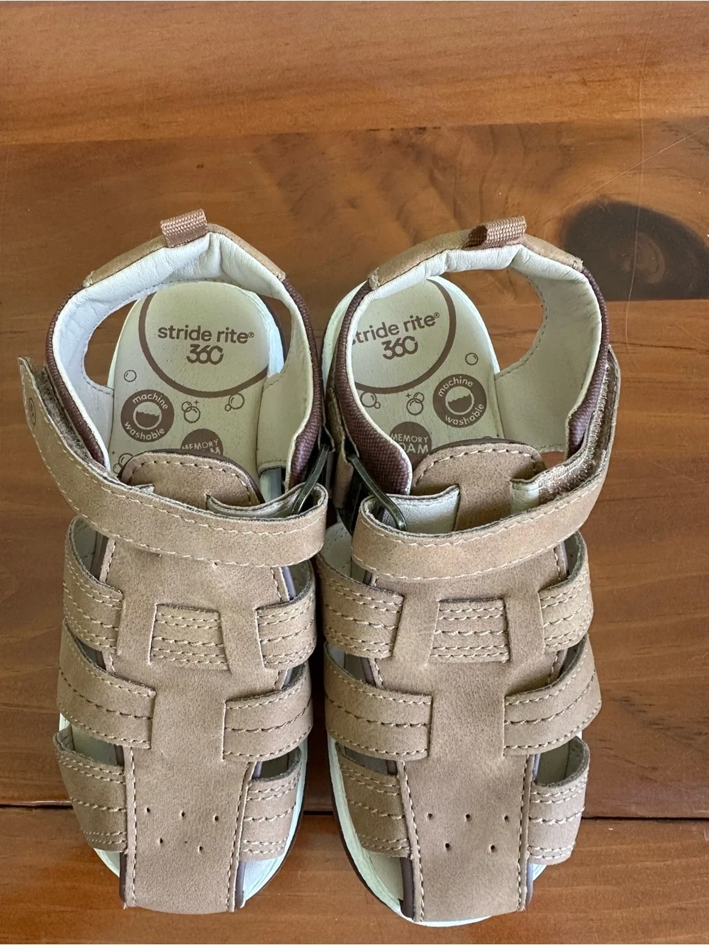 Stride Rite Paddy sneaker sandal 10