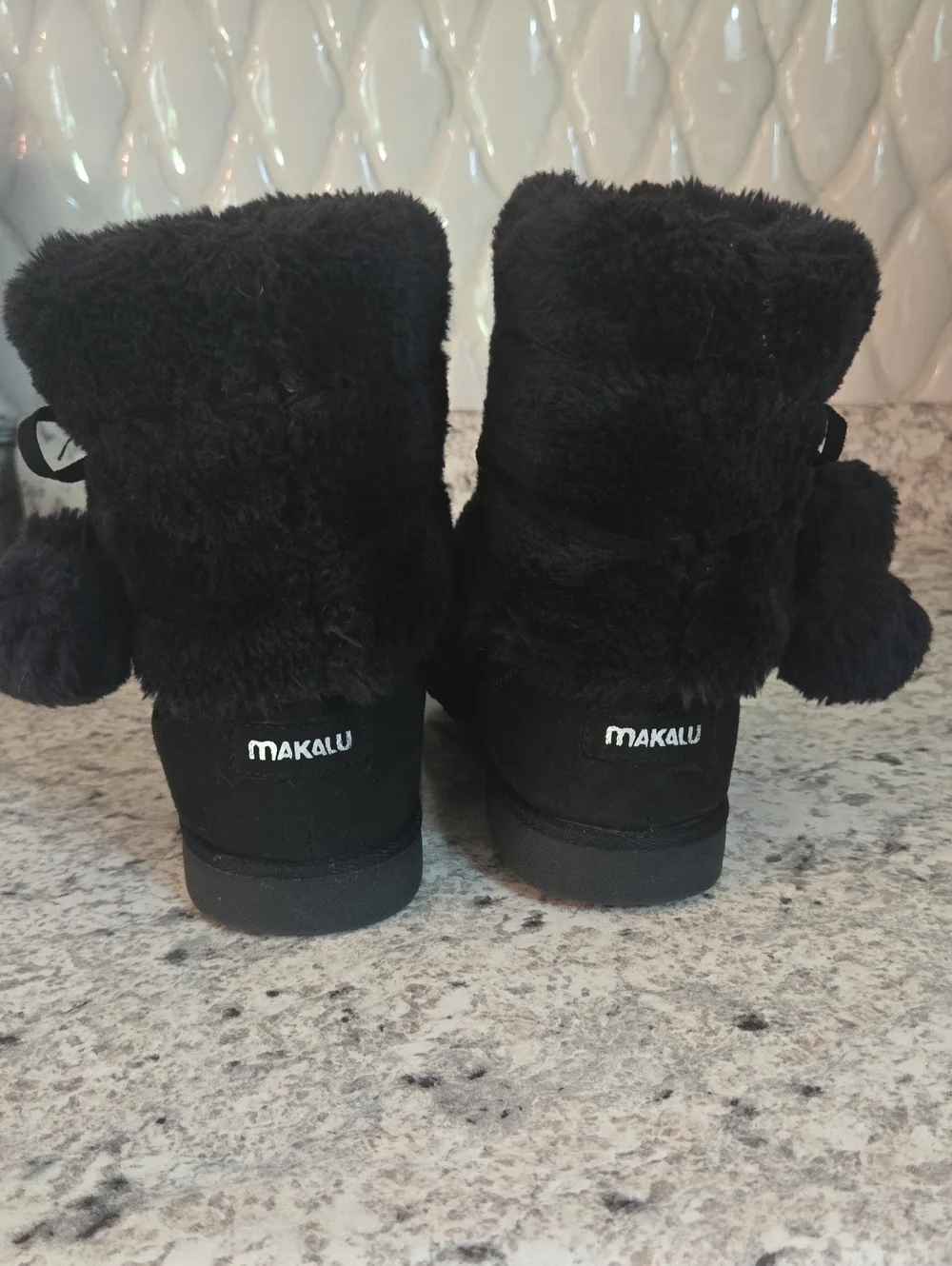 malaku stylish black