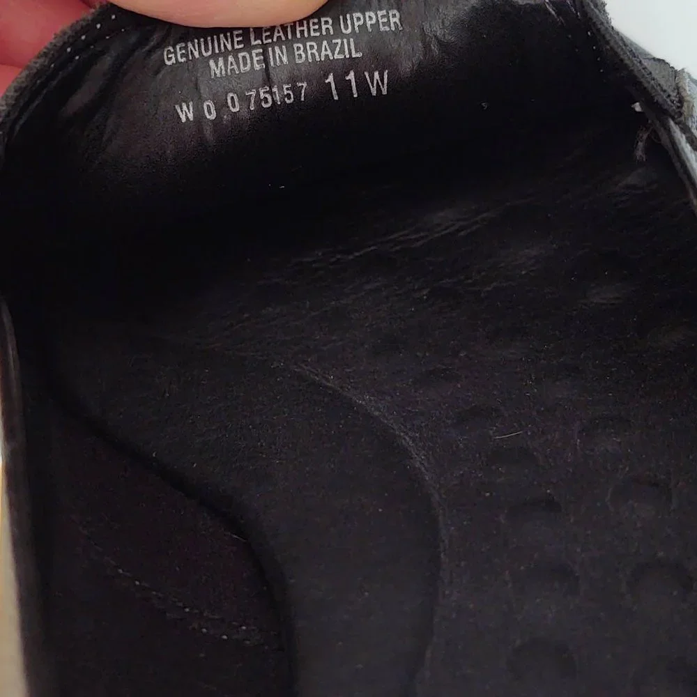 elites by Walking Cradles black leather