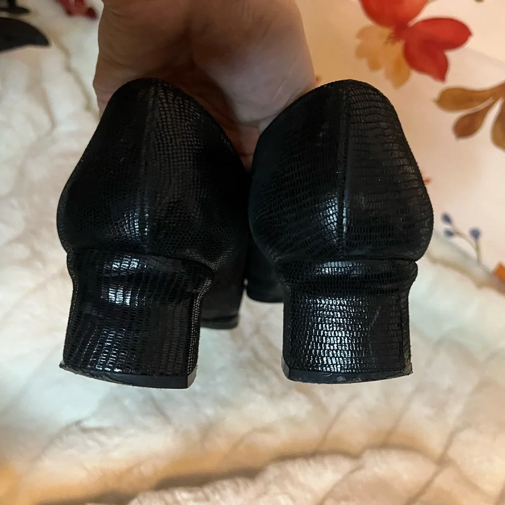 Stuart Weitzman great no