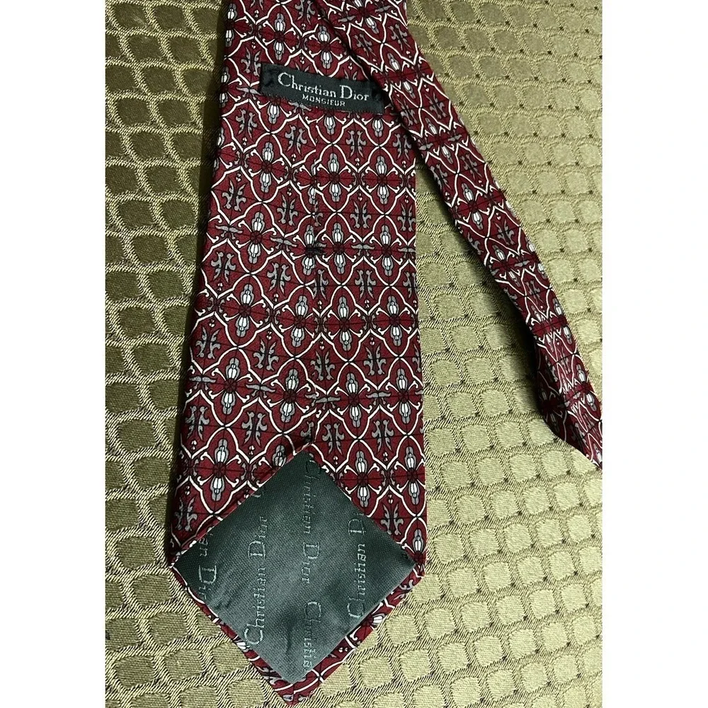 Christian Dior Red Gray Men's Tie Silk Made In USA