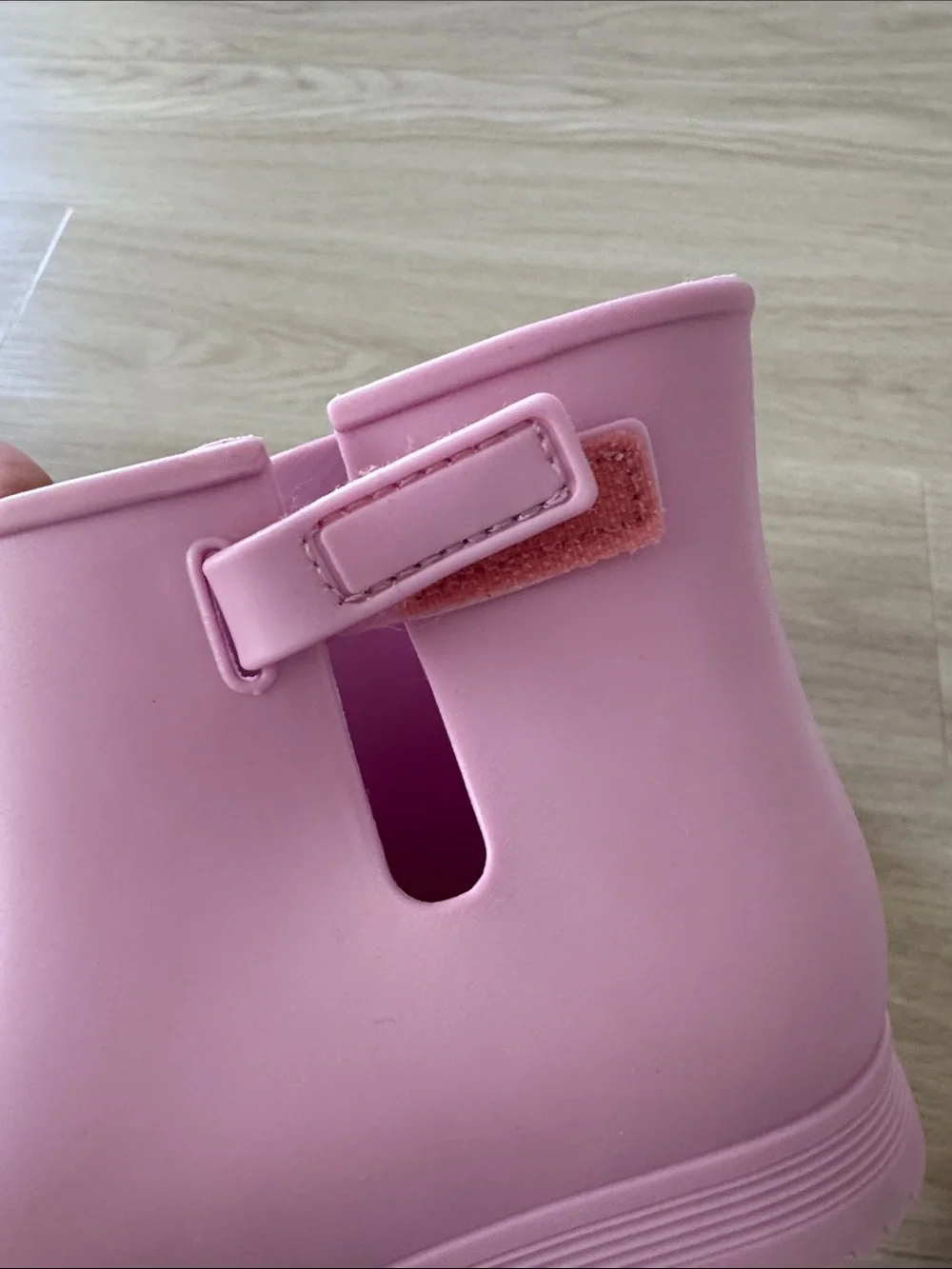 Mini melissa Kids Pink Unicorn Rain Boots size 9 usa