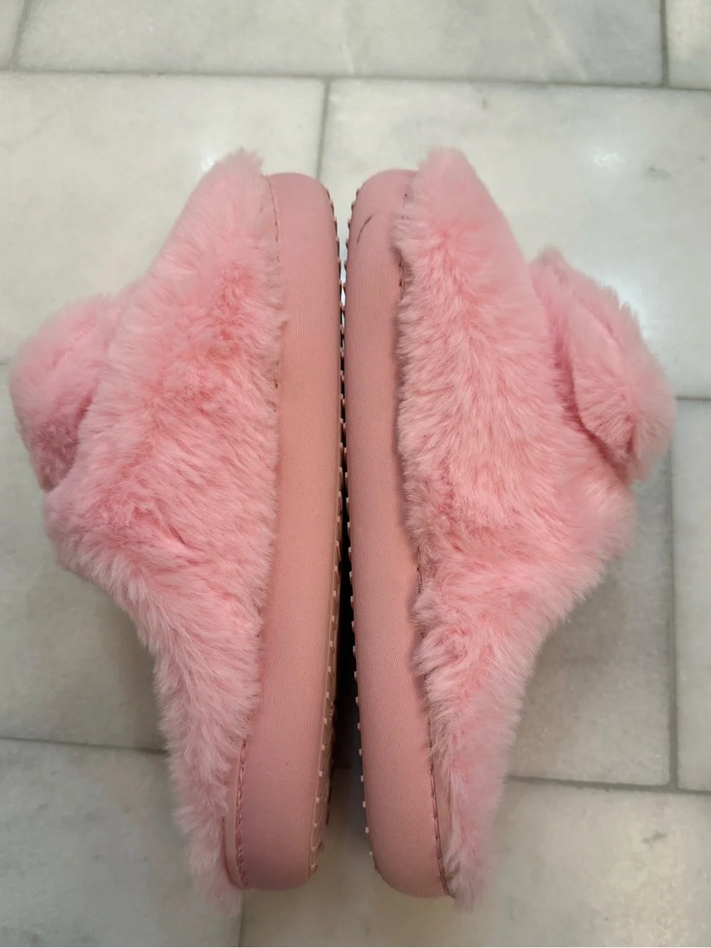 Barbie Pink Fuzzy Heart Slip-On Slippers. EUC.