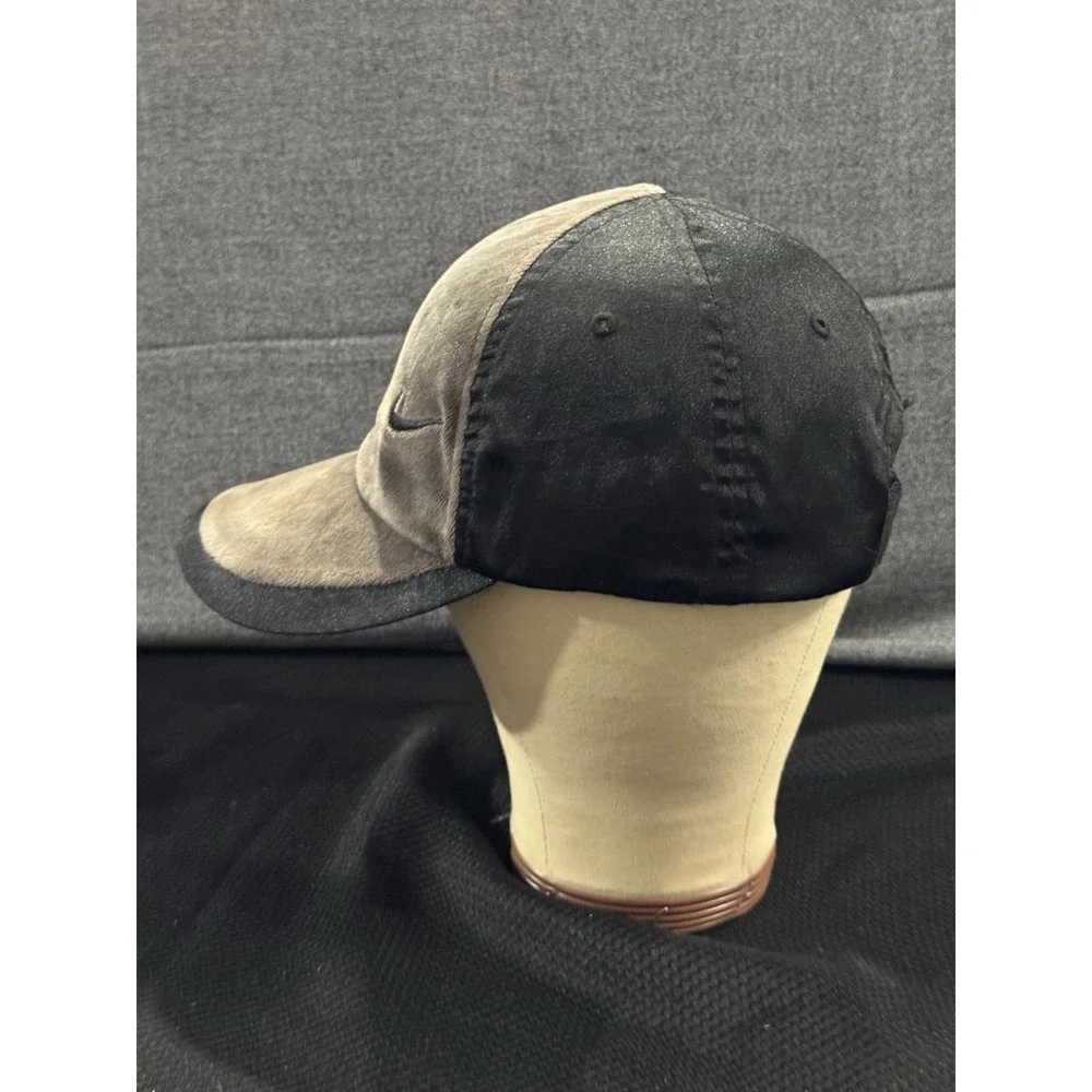 Vintage Nike Baseball Cap Unisex One Size Gray 100% Polyester Swoosh Logo Hat