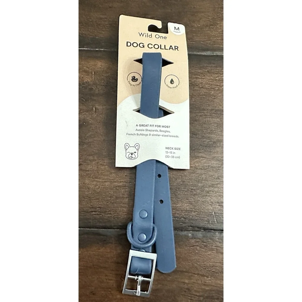 NWT Wild One Dog Collar Size Medium‎ 12-15 inch Neck Blue