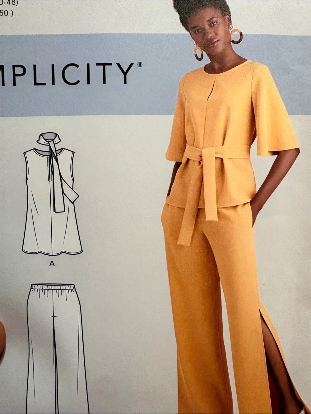 BN UNCUT SIMPLICITY 9051 R5 Plus sewing patterns