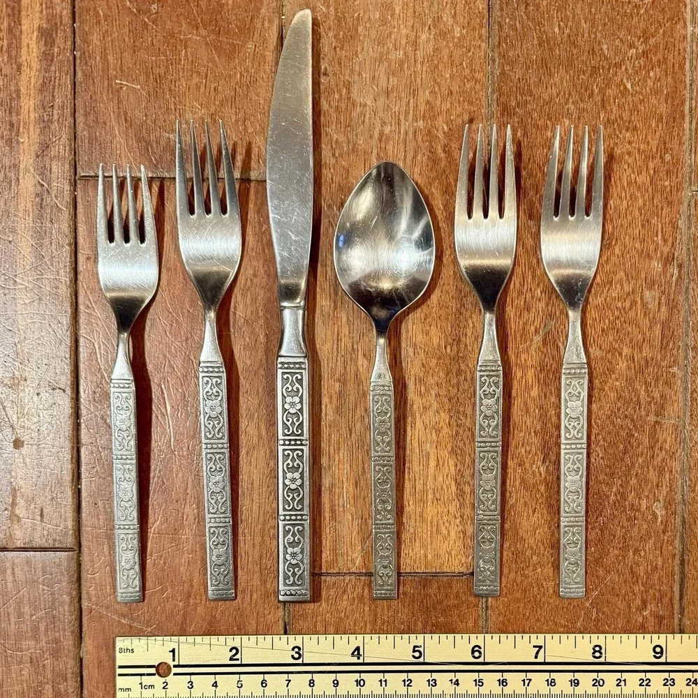 Oneida 9pcs vtg