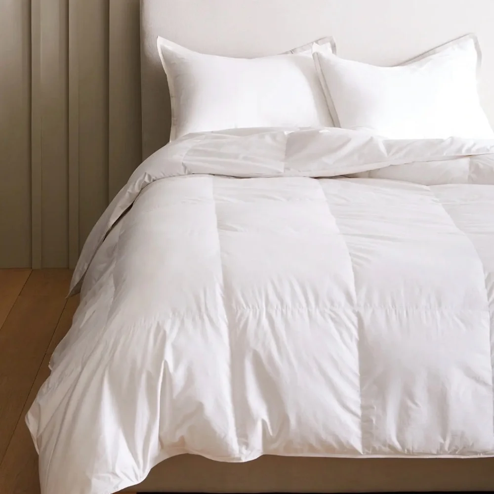 Quince Premium Duck Down lightweight White Comforter in Twin 762