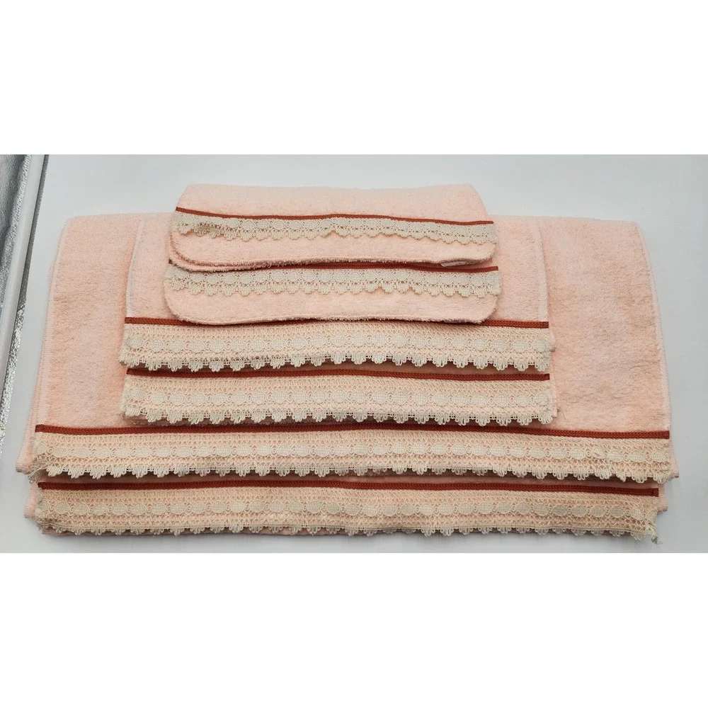 Dundee vintage towel