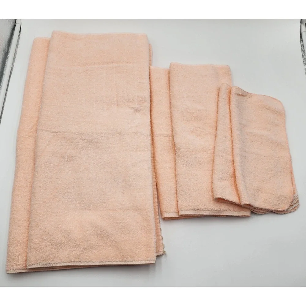 Dundee vintage towel