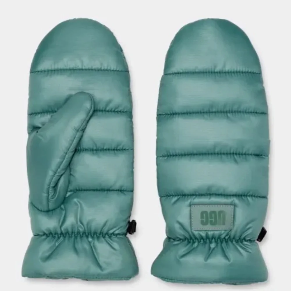UGG Puff yea gloves new with tags green s/ m