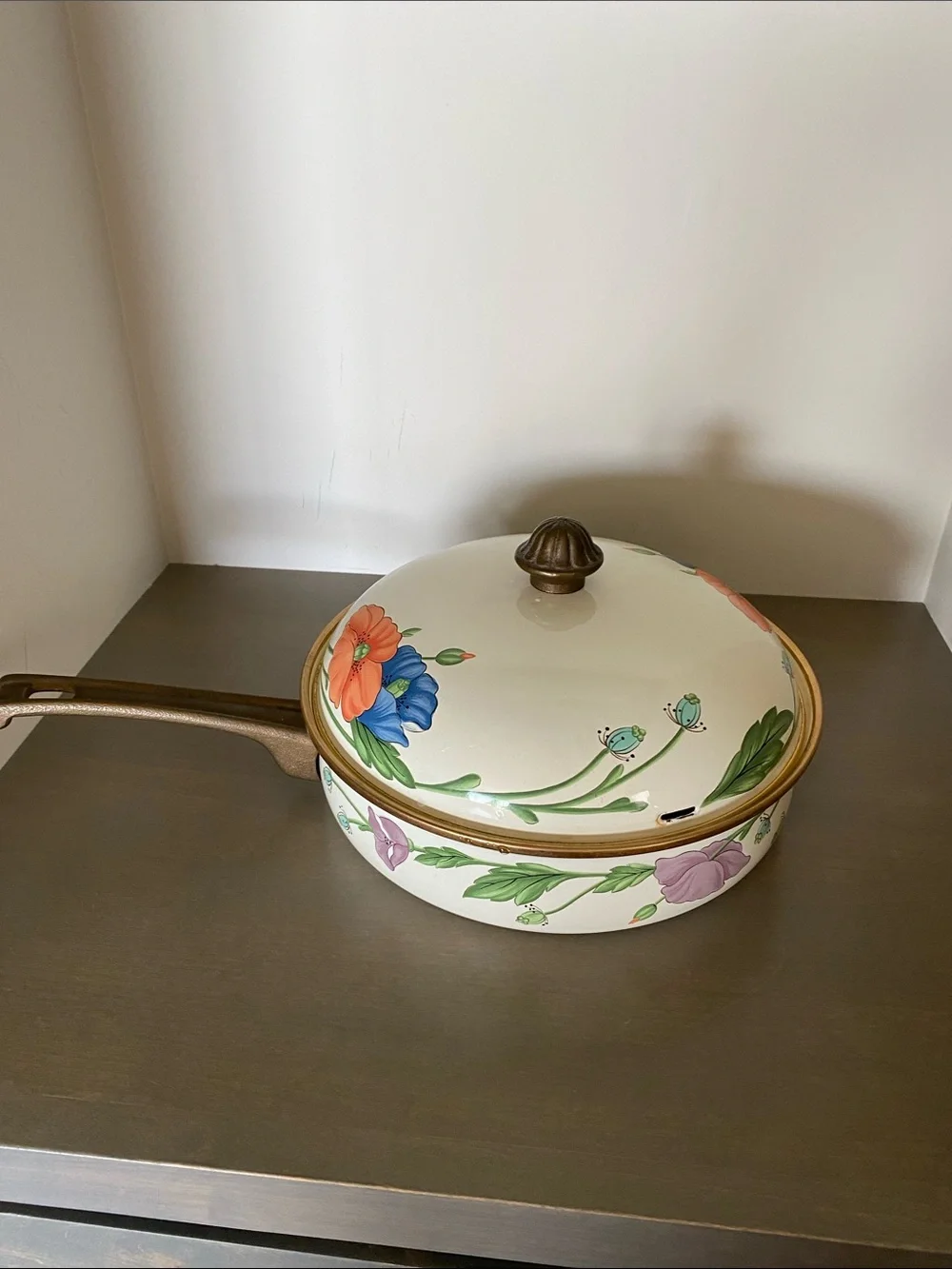 Villeroy & Boch purchased 1982
