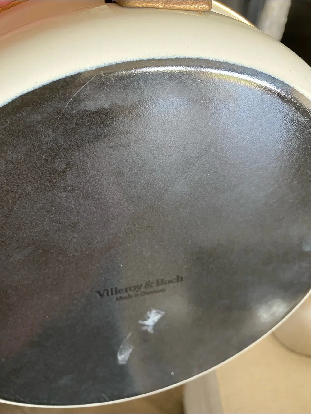 Villeroy & Boch purchased 1982