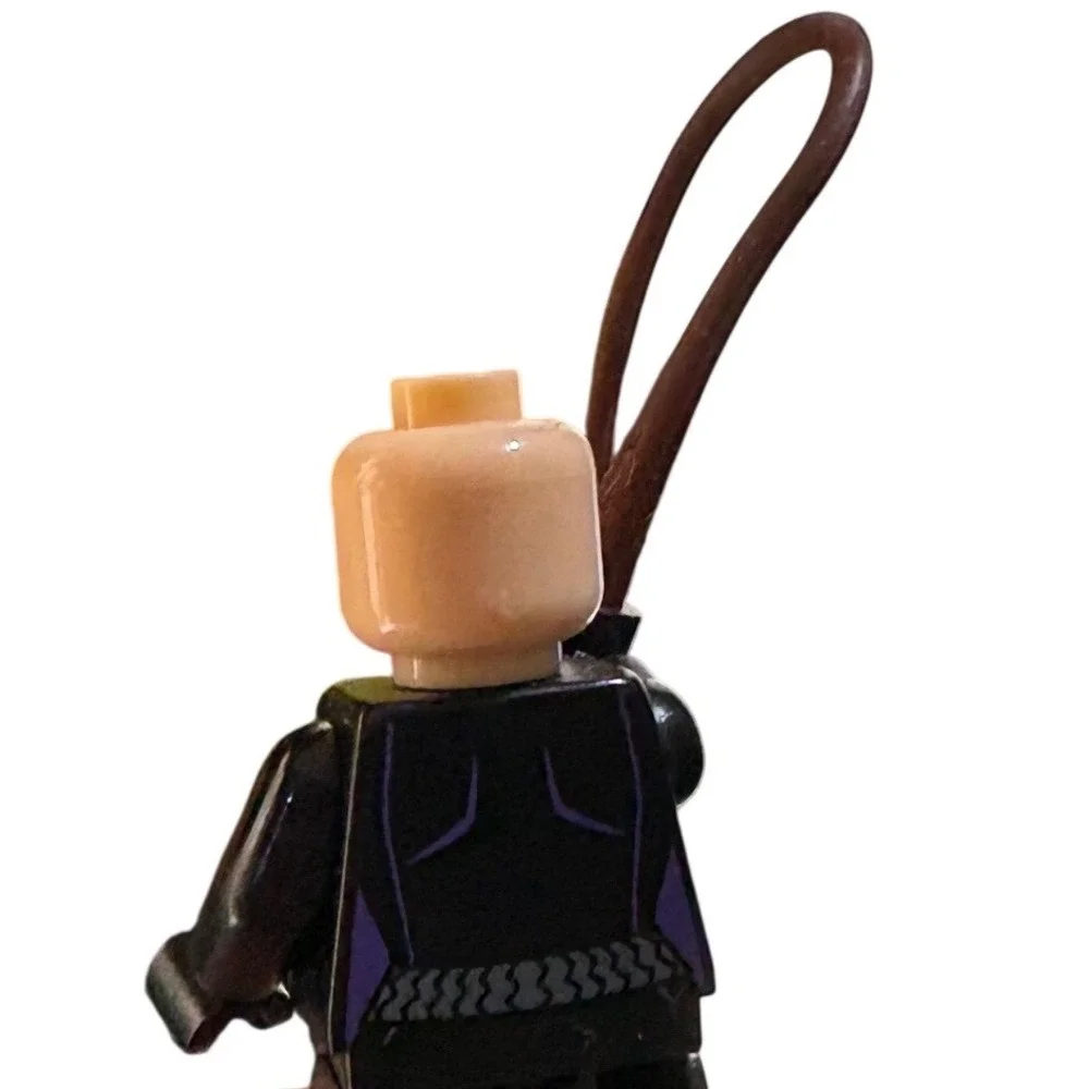 LEGO DC Super Heroes‎ Catwoman Minifigure Batman Purple Black Suit with Whip