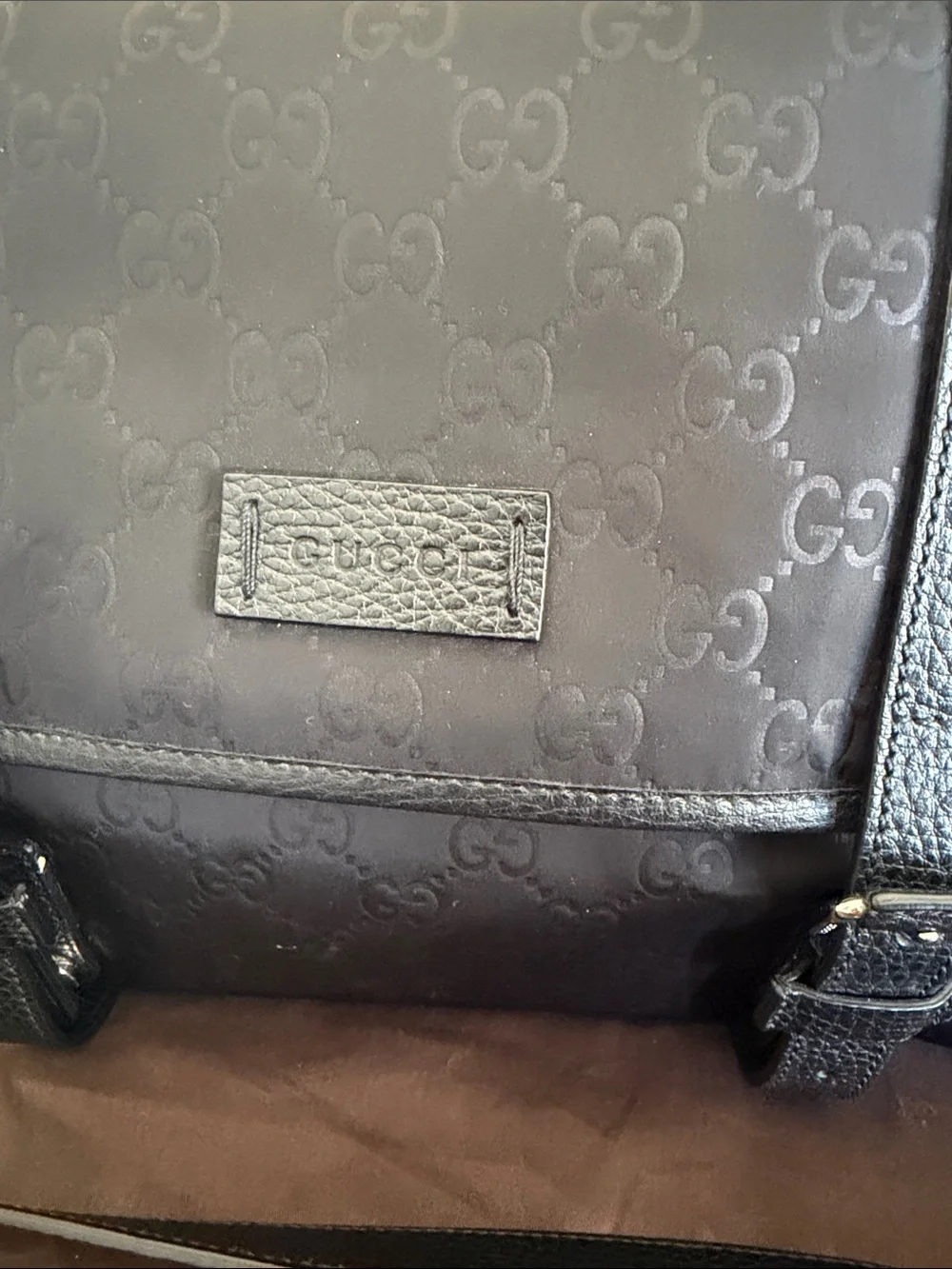 Gucci unisex messenger