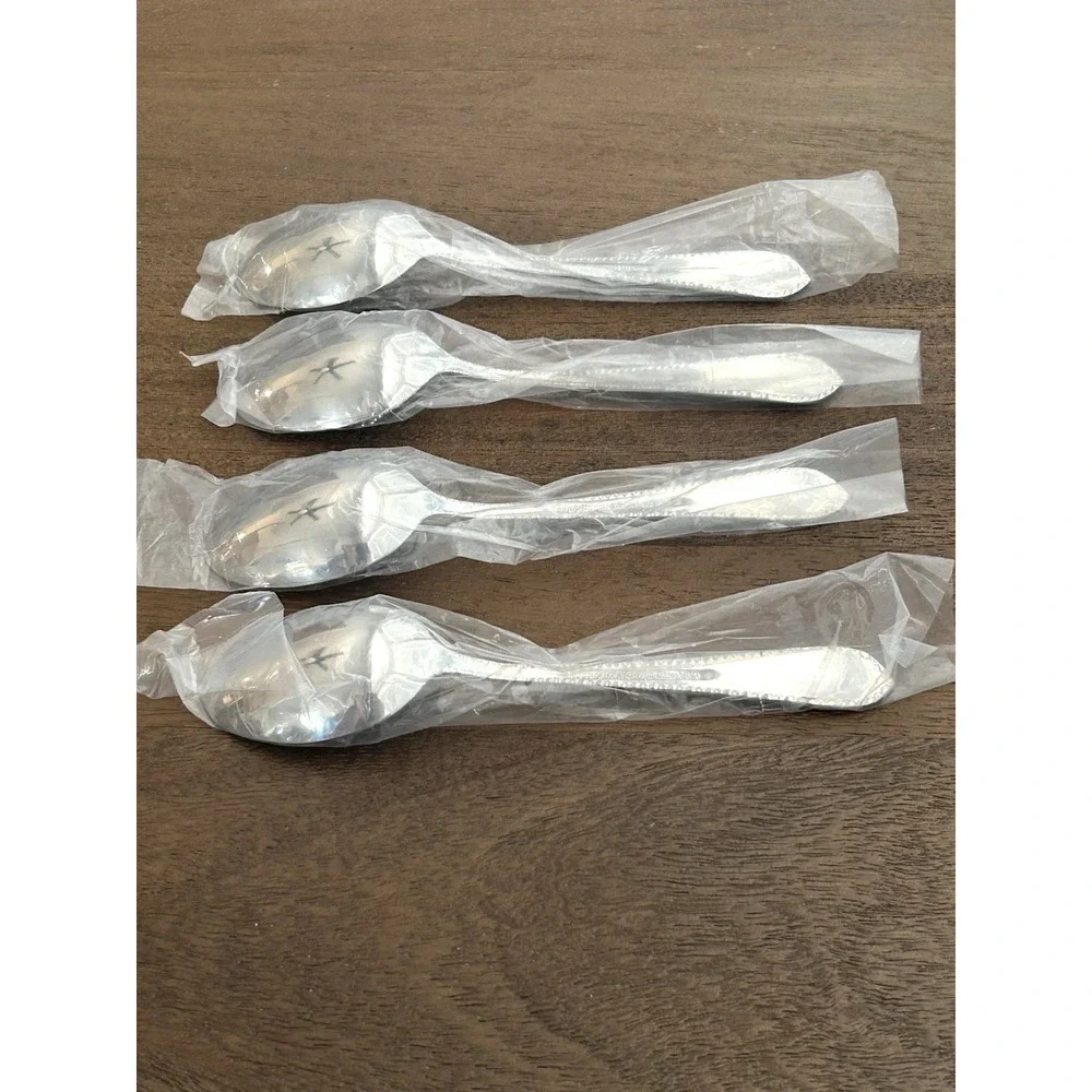 NEW Reed & Barton Englefield Teaspoons Set Of 4 Stainless Glossy