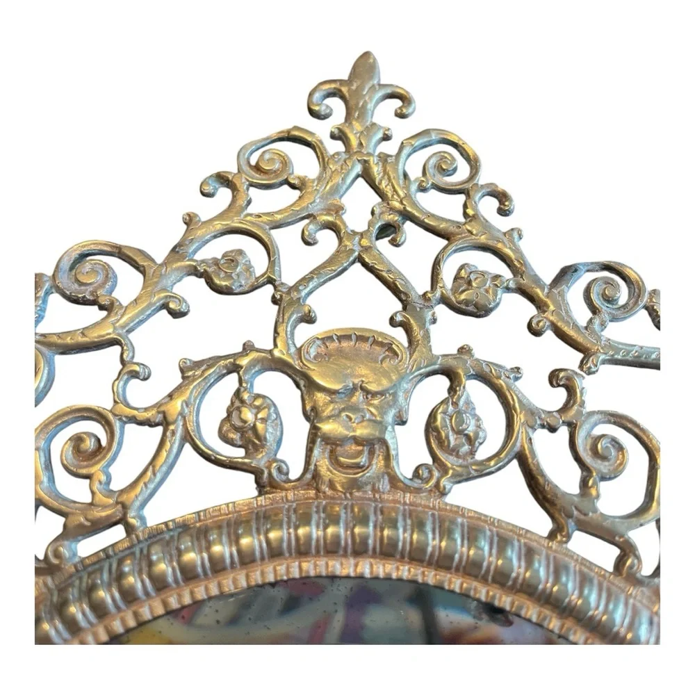 Antique elegant wall