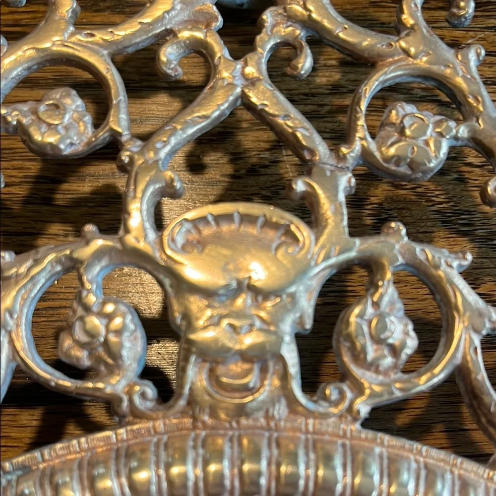 Antique elegant wall