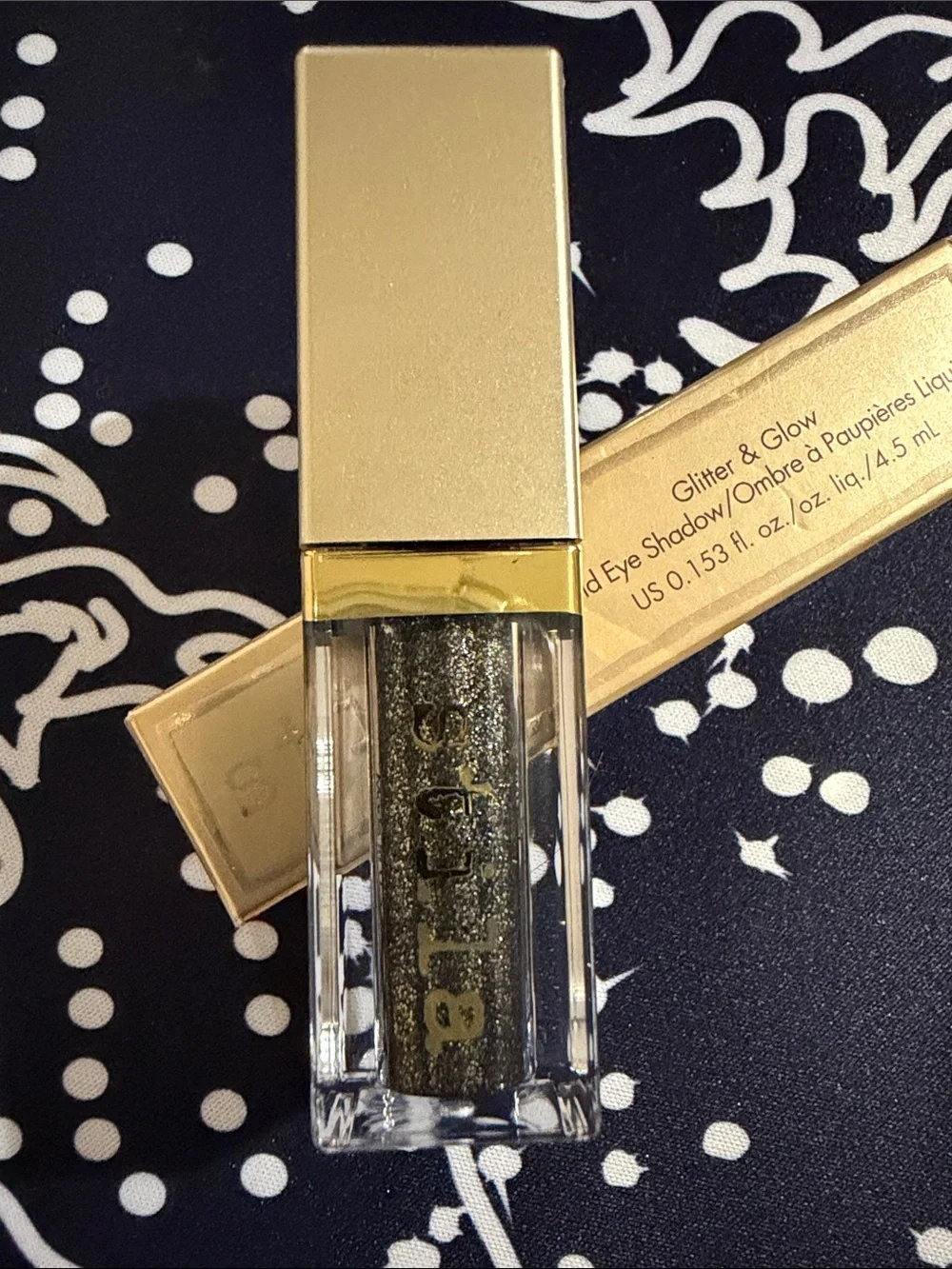 Stila shimmery liquid