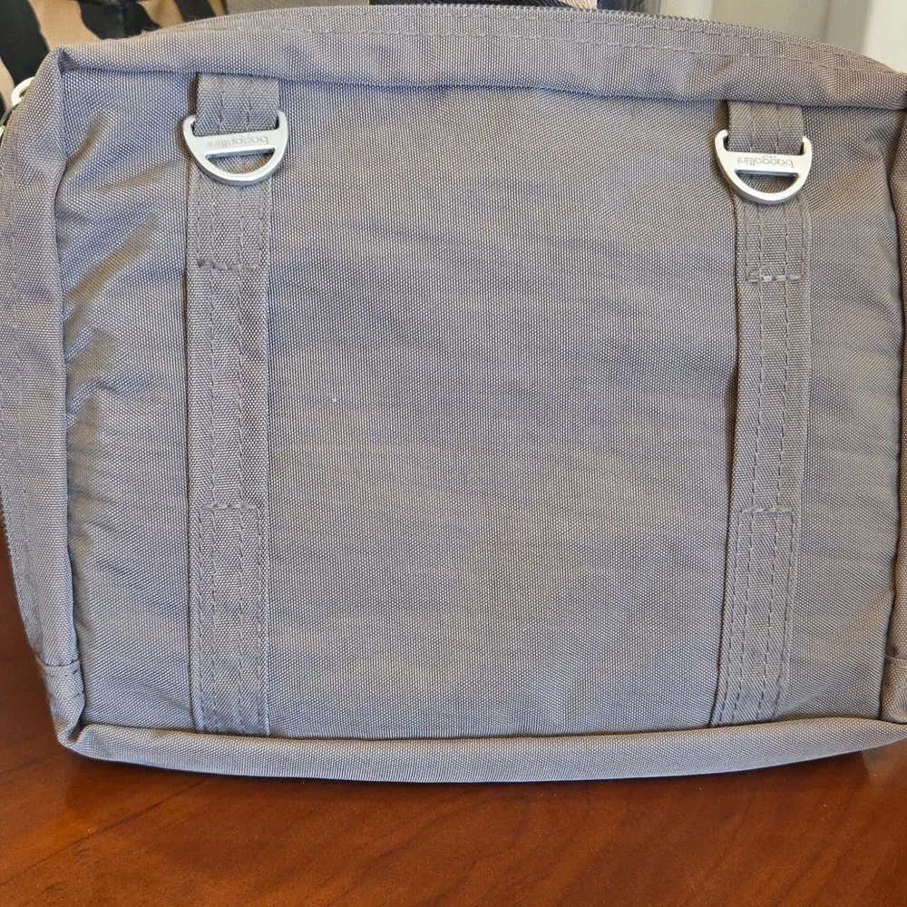 Baggallini compact versatile