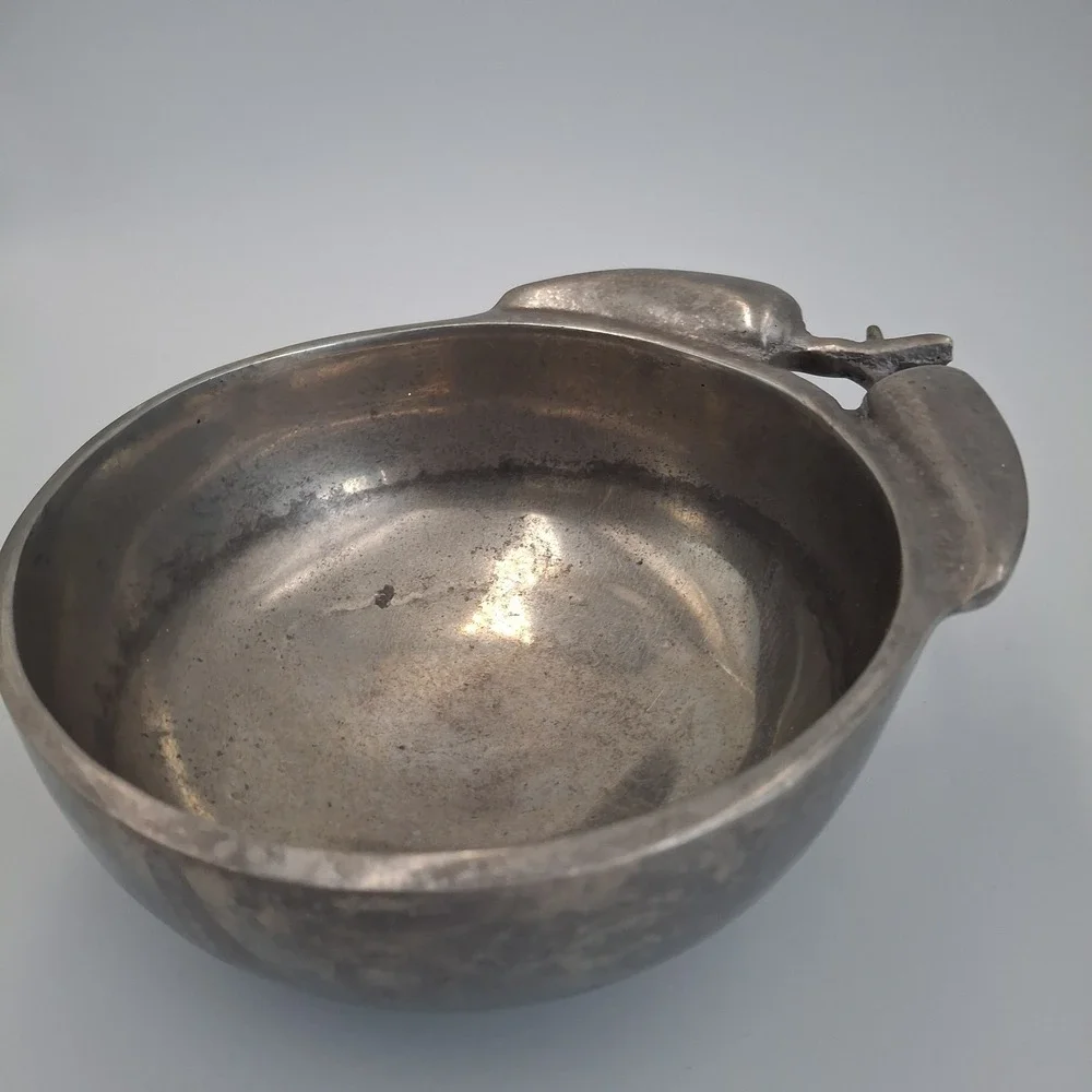 Holland Boone vintage poma