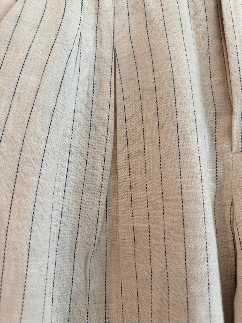 Banana Republic Linen Blend pants— Light Beige blue pinstripes
