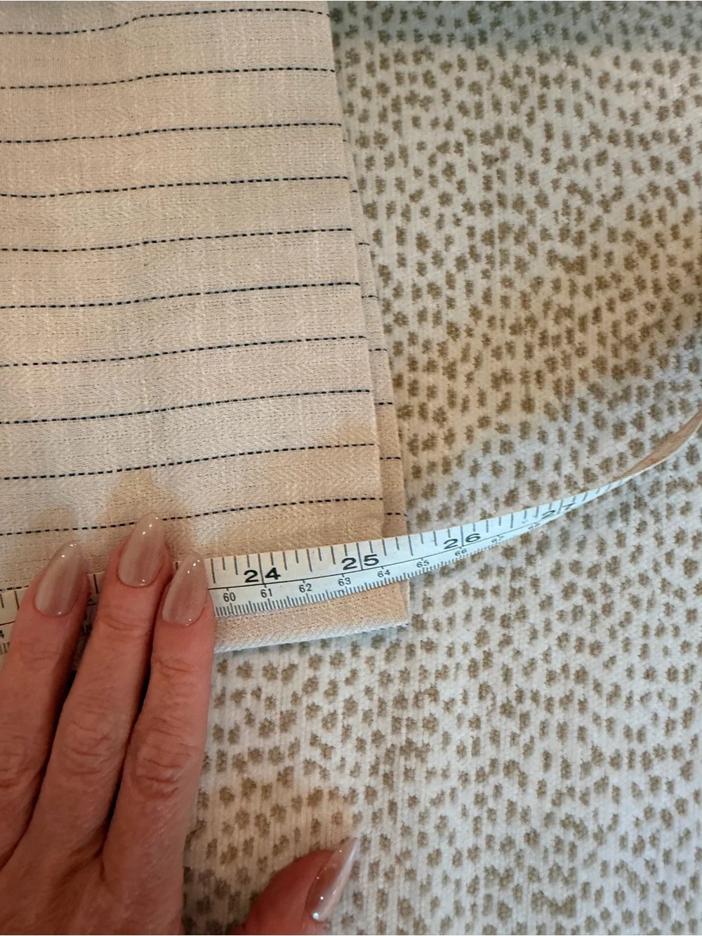 Banana Republic Linen Blend pants— Light Beige blue pinstripes