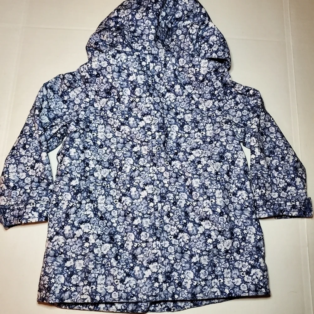 GAP baby button