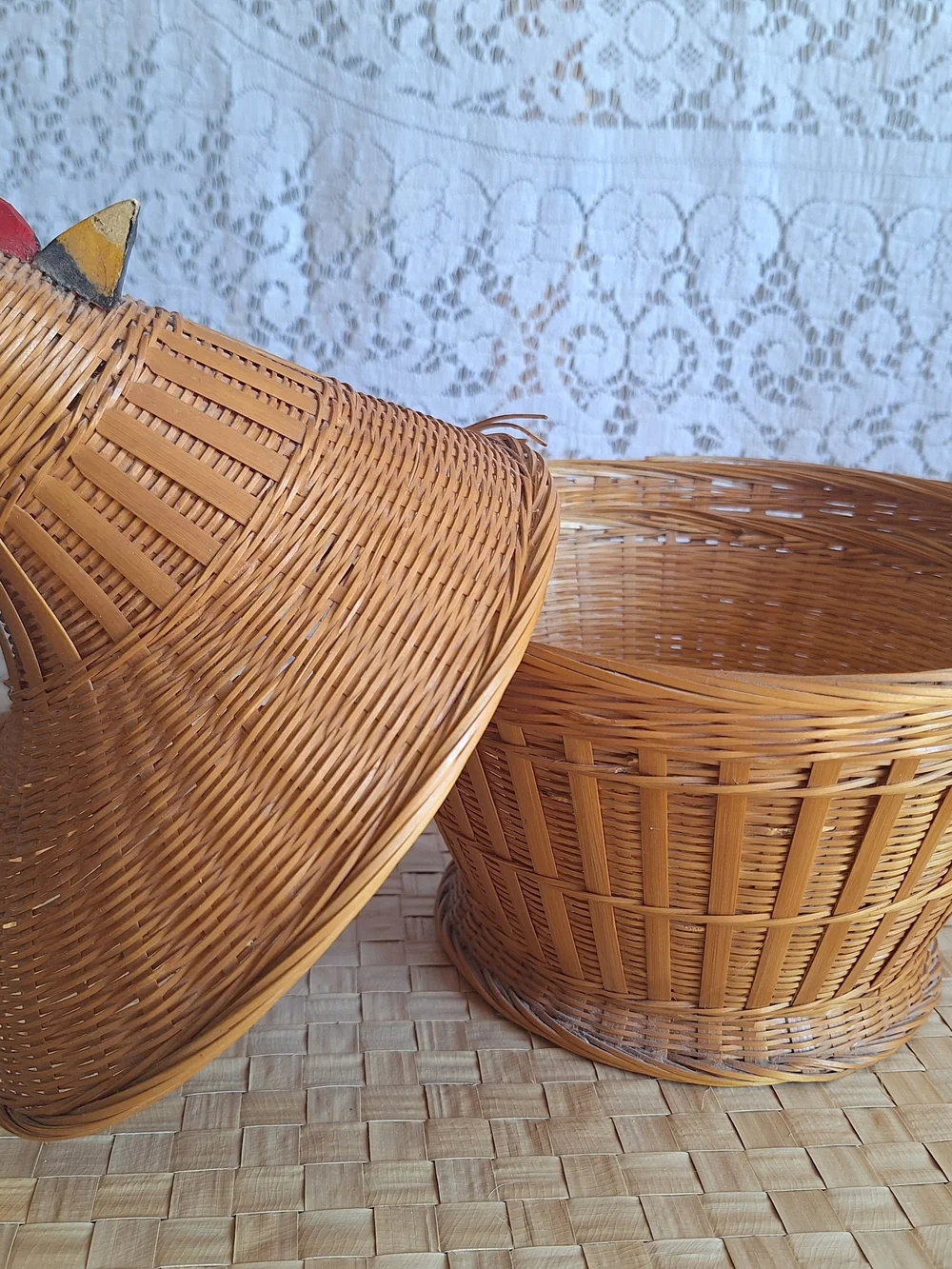 N/A handwoven rattan