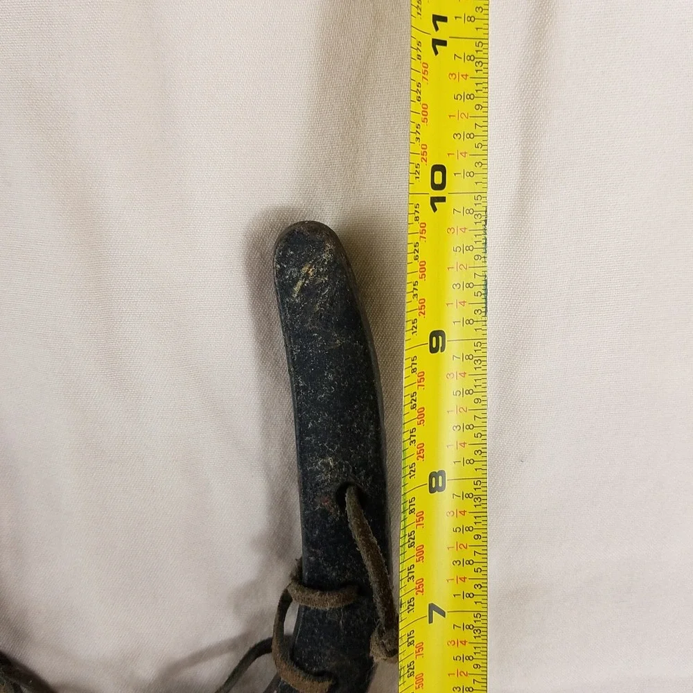 N/A handcrafted horseshoe