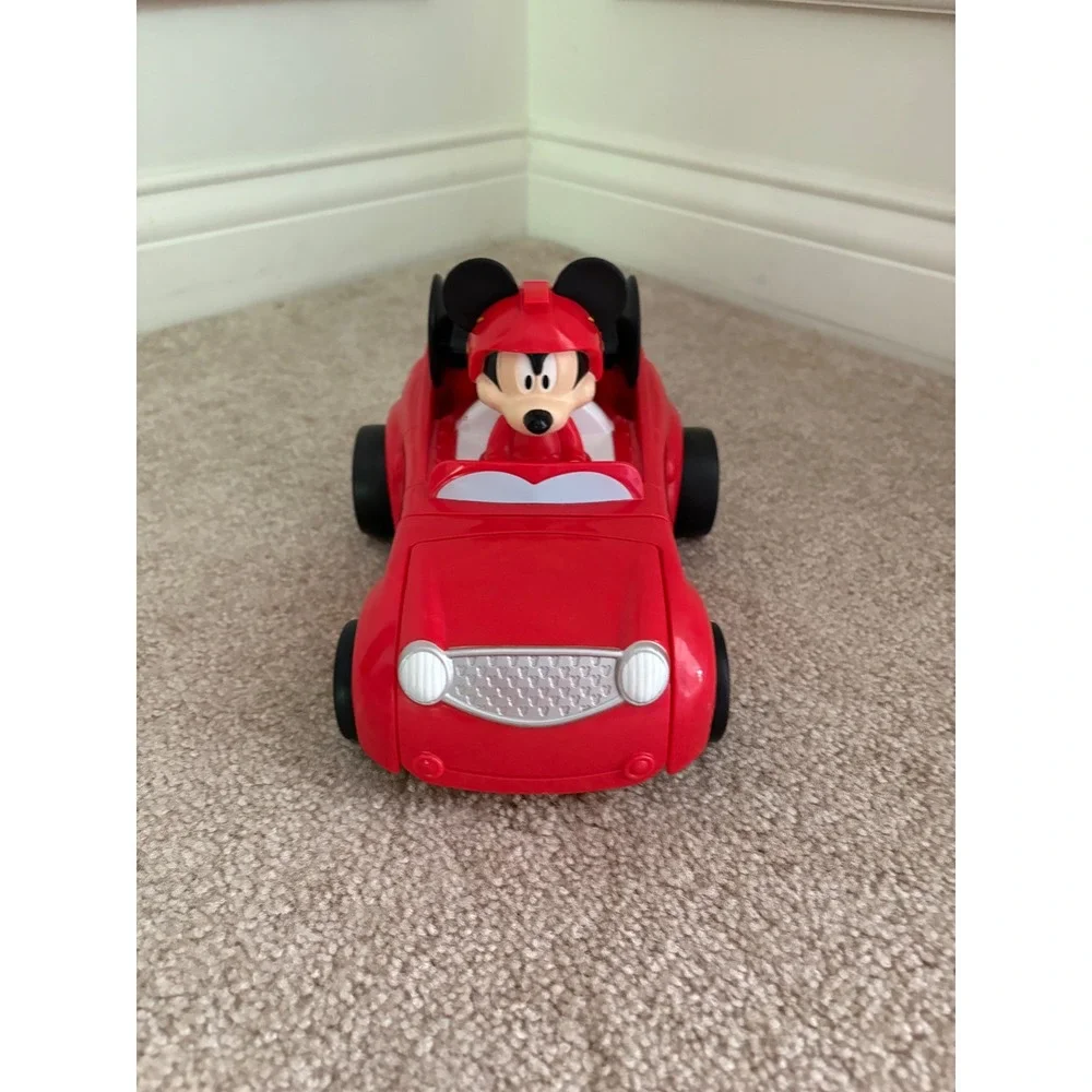 Mickey Mouse Roadster Racer Toy Car‎ Vehicle Red Disney Junior Number 28